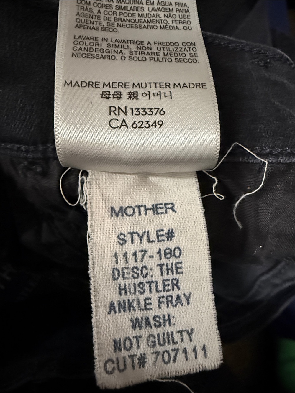 MOTHER Hustler Ankle Fray in Not Guilty Jeans Black High Rise Size 24 (US2) - Picture 9 of 9